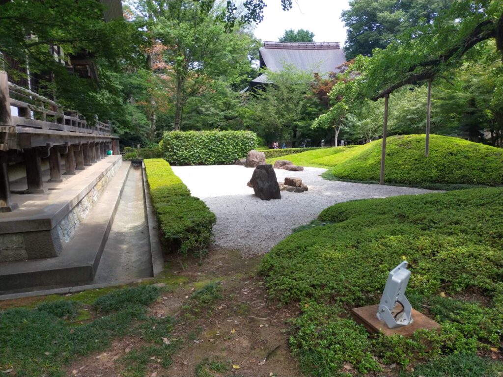 九品仏浄真寺の枯山水