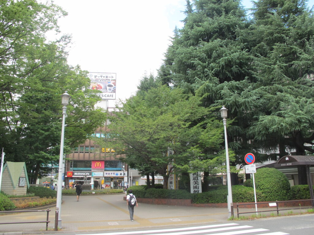 ときわ台駅前ロータリー