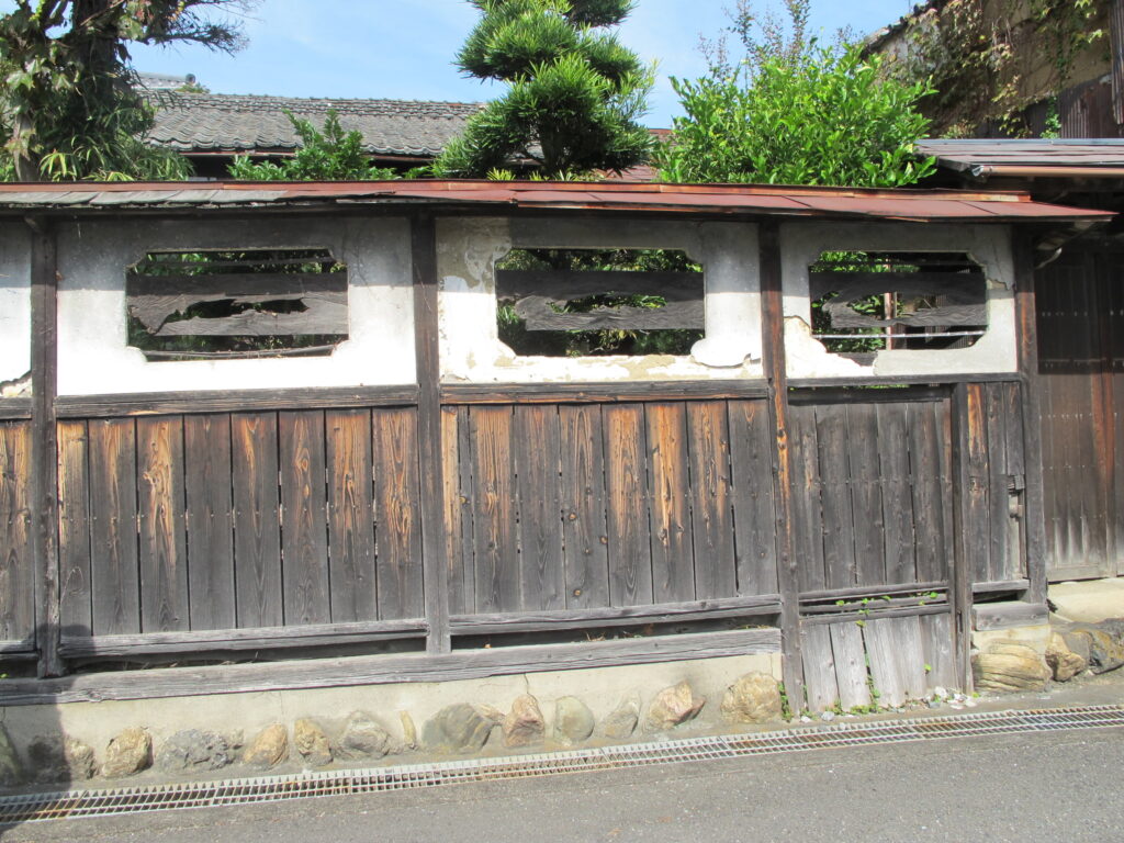 小川町萬屋旅館（裏側）