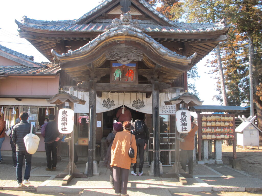 鬼鎮神社拝殿