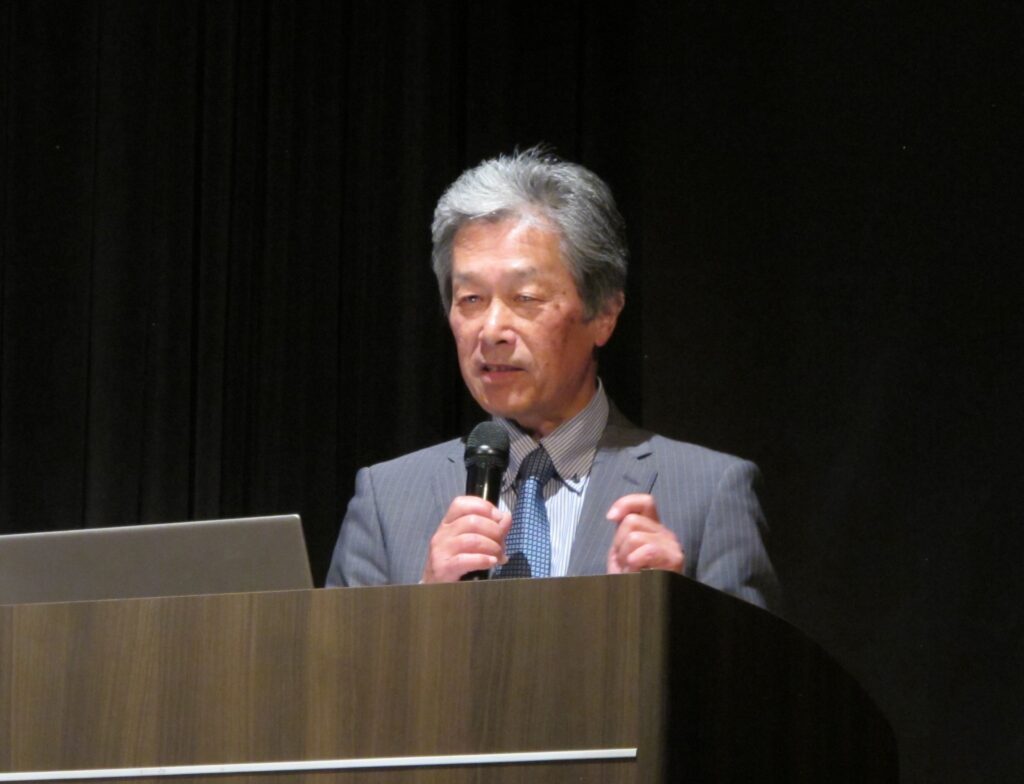 渋谷克美氏