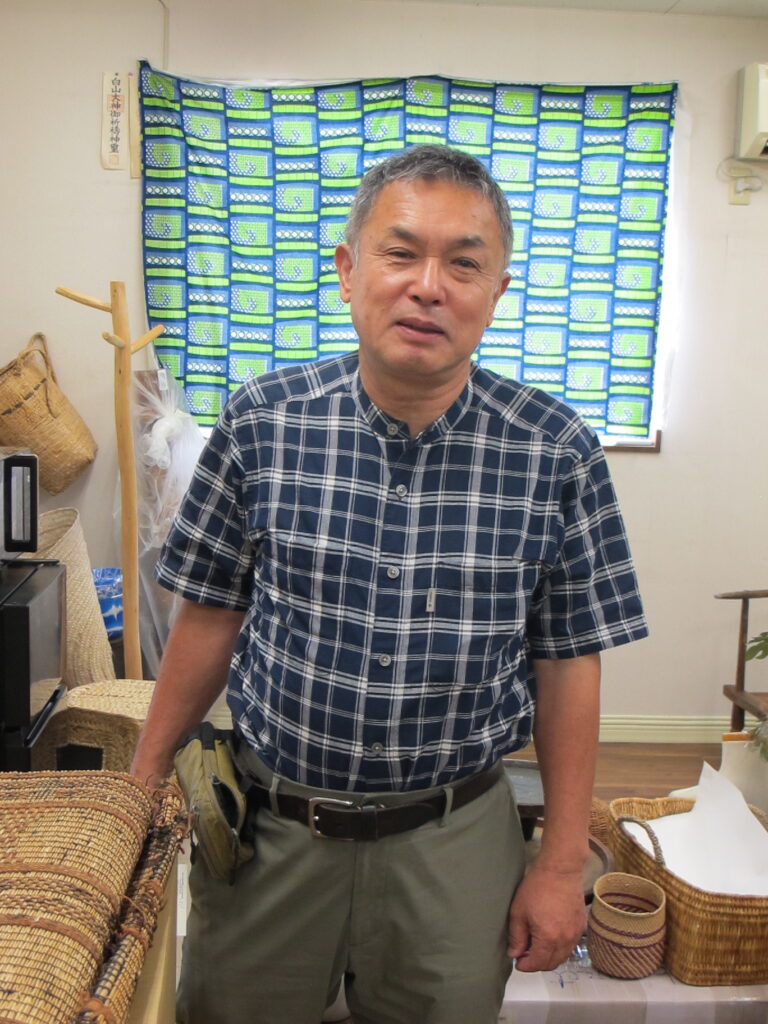 牛尼社長