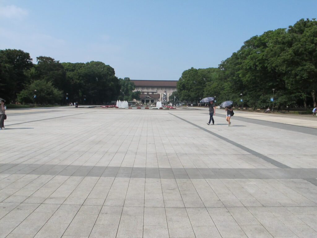 現在の上野公園中央噴水広場